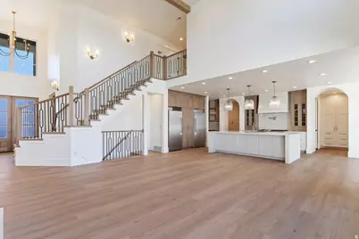214 S Rock Loft Ridge Dr, Fruit Heights, UT 84037 - Photo 4