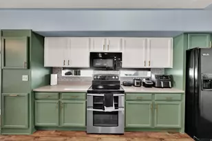 6720 W 3210 S, West Valley, UT 84128 - Photo 10