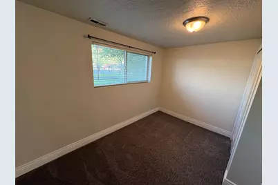 10544 S Clearview Dr, Sandy, UT 84070 - Photo 24