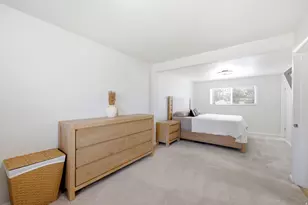 2562 E Dolce Vita Ct S, Cottonwood Heights, UT 84121 - Photo 12