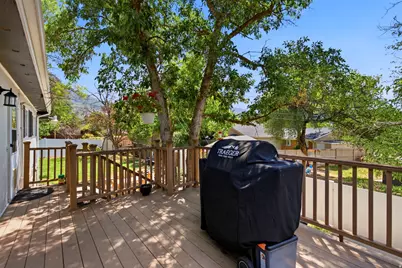 2562 E Dolce Vita Ct S, Cottonwood Heights, UT 84121 - Photo 26