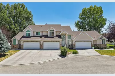 175 S Country Ct, Grantsville, UT 84029 - Photo 2