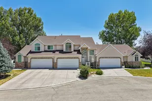 175 S Country Ct, Grantsville, UT 84029 - Photo 2