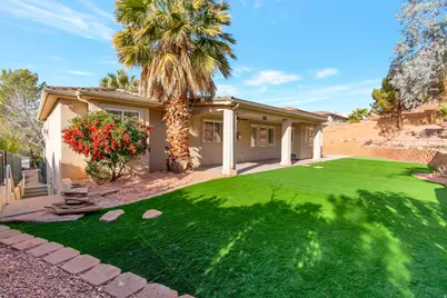 304 N Stone Dr W, Saint George, UT 84770 - Photo 26