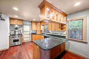 963 E 300 S, Salt Lake City, UT 84102 - Photo 8