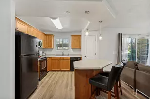 184 E Spencer Peak Way S, Draper, UT 84020 - Photo 6