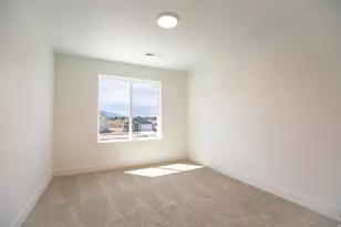 520 W 1875 N, Harrisville, UT 84404 - Photo 10