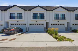 57 S McCall Ln, Farmington, UT 84025 - Photo 2