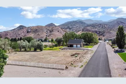 419 E 700 S #14, Monroe, UT 84754 - Photo 6
