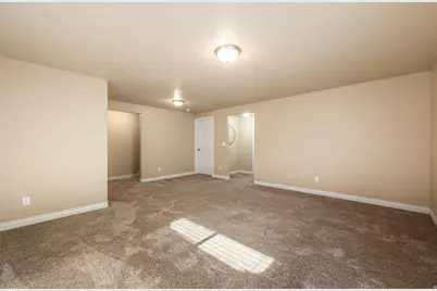 7656 S 4770 W, West Jordan, UT 84084 - Photo 26