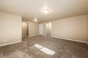 7656 S 4770 W, West Jordan, UT 84084 - Photo 26