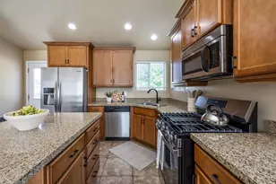 7656 S 4770 W, West Jordan, UT 84084 - Photo 14