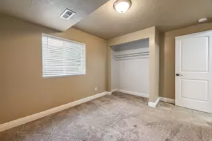 7656 S 4770 W, West Jordan, UT 84084 - Photo 28