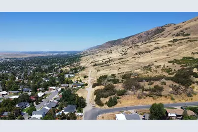 986 N 1050 E #8, Bountiful, UT 84010 - Photo 6