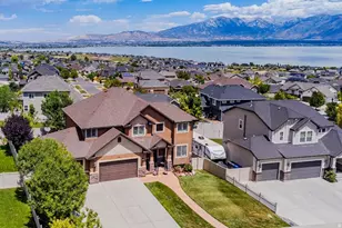 304 W Stillwater Dr S, Saratoga Springs, UT 84045 - Photo 1