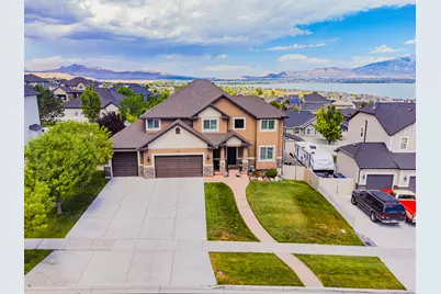 304 W Stillwater Dr S, Saratoga Springs, UT 84045 - Photo 1