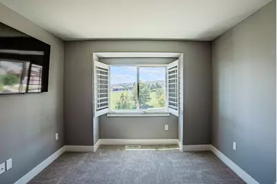 304 W Stillwater Dr S, Saratoga Springs, UT 84045 - Photo 28
