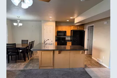 2387 N Wellington Ave W, Ogden, UT 84414 - Photo 4