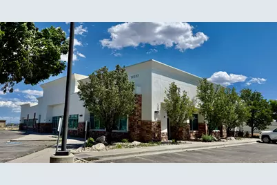 12537 S Crossing Dr, Riverton, UT 84096 - Photo 4