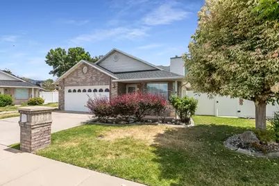 4108 S 950 E, South Ogden, UT 84403 - Photo 2