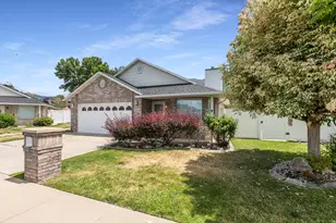 4108 S 950 E, South Ogden, UT 84403 - Photo 2