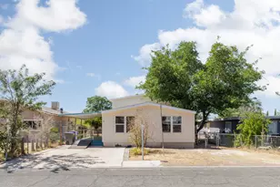 2049 W 1700 N, Saint George, UT 84770 - Photo 2