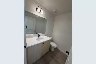 1049 N Summit View Dr, Harrisville, UT 84404 - Photo 24