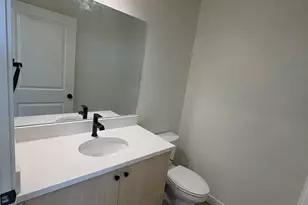 1049 N Summit View Dr, Harrisville, UT 84404 - Photo 24