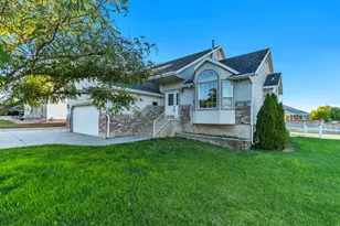 4698 W Colander Dr, West Jordan, UT 84088 - Photo 2