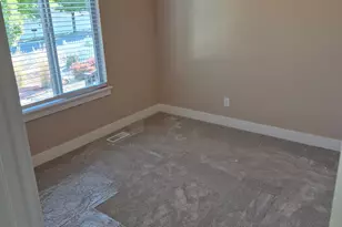 1896 E Juniper Dr, Eagle Mountain, UT 84005 - Photo 8