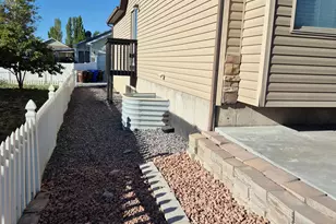 1896 E Juniper Dr, Eagle Mountain, UT 84005 - Photo 4