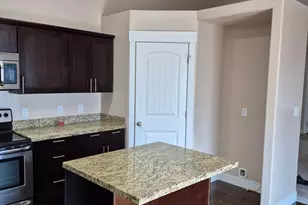 1896 E Juniper Dr, Eagle Mountain, UT 84005 - Photo 10