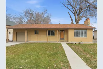 251 E Clark, Grantsville, UT 84029 - Photo 2