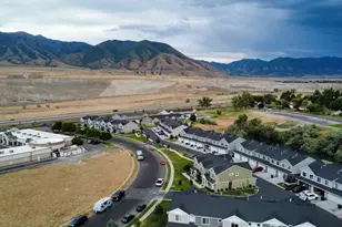 562 E Hal St N, Stansbury Park, UT 84074 - Photo 40