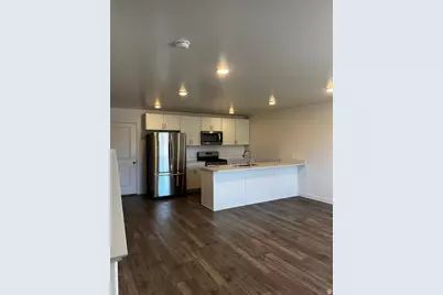 562 E Hal St N #152, Stansbury Park, UT 84074 - Photo 4