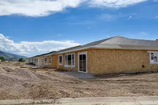 1058 N Summit View Dr W, Harrisville, UT 84404 - Photo 32