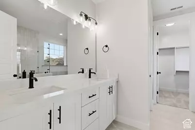 807 E Cy's Meadow Ln S #33, Sandy, UT 84094 - Photo 12