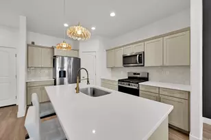13608 S Vernet Dr W, Riverton, UT 84096 - Photo 8
