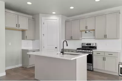 6636 W Spring Snow Ln, Herriman, UT 84096 - Photo 12