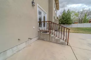 598 E Hollow Creek Rd, Draper, UT 84020 - Photo 96