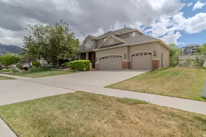 598 E Hollow Rd, Draper, UT 84020 - Photo 2