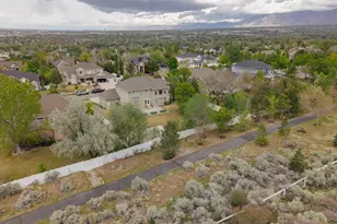 598 E Hollow Creek Rd, Draper, UT 84020 - Photo 10