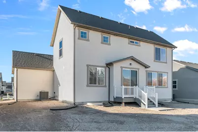 1546 N 3150 W, Provo, UT 84601 - Photo 2