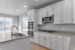 6647 N Bald, Eagle Mountain, UT 84005 - Photo 12