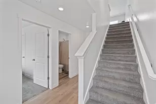 3913 N Eagle Pointe Ln, Eagle Mountain, UT 84005 - Photo 18
