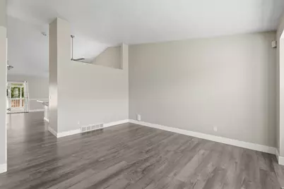 5475 S Crossbow Cir, Taylorsville, UT 84123 - Photo 4