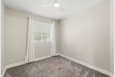 5475 S Crossbow Cir, Taylorsville, UT 84123 - Photo 14