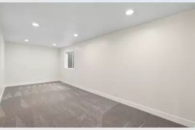 5475 S Crossbow Cir, Taylorsville, UT 84123 - Photo 30