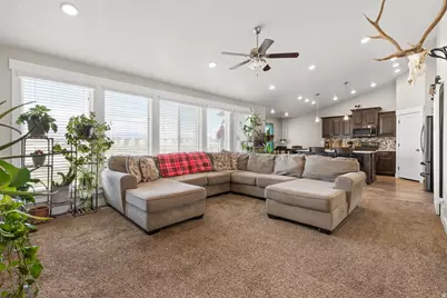 463 S Trejo Ridge Rd, Grantsville, UT 84029 - Photo 4