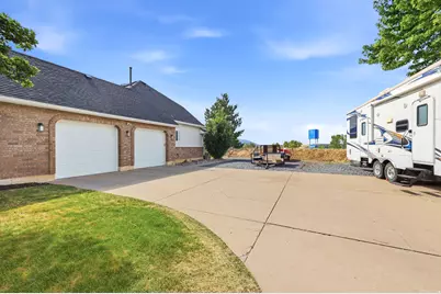 1931 E 6200 S, South Ogden, UT 84403 - Photo 42